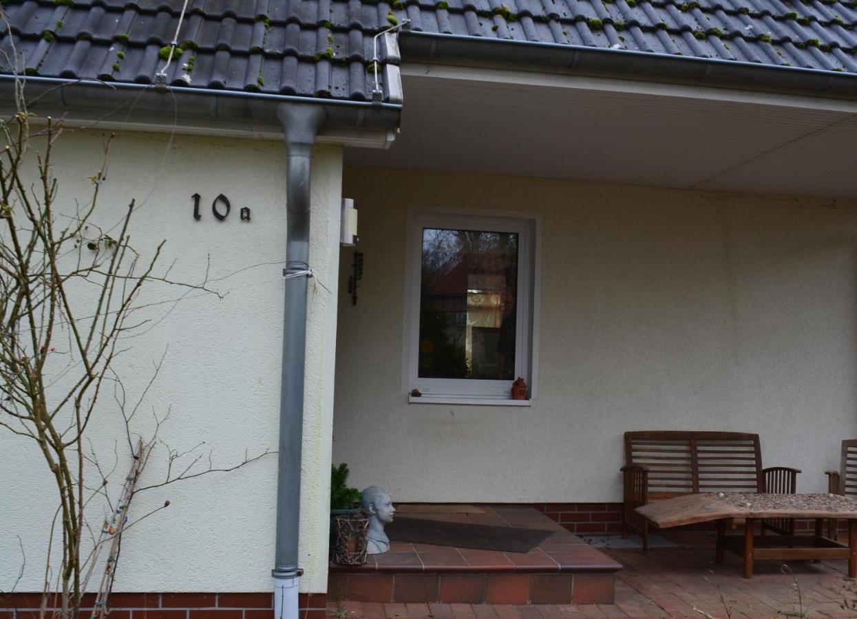 Ferienwohnung Freiraumwohnung Tessenow Exterior foto
